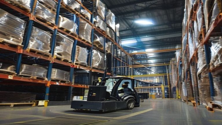 Pengalaman Nyata: Bagaimana Sewa Forklift Lampung Membantu Proyek Gudang Saya Selamat…